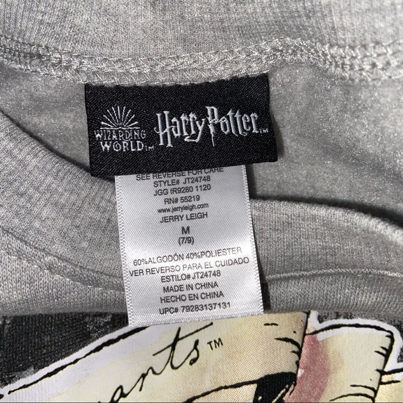 Wizarding World Harry Potter Women’s Hogwarts Castle Grey Crewneck Sweater Sz M - Picture 3 of 4